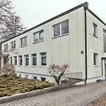 Carl Hostel München